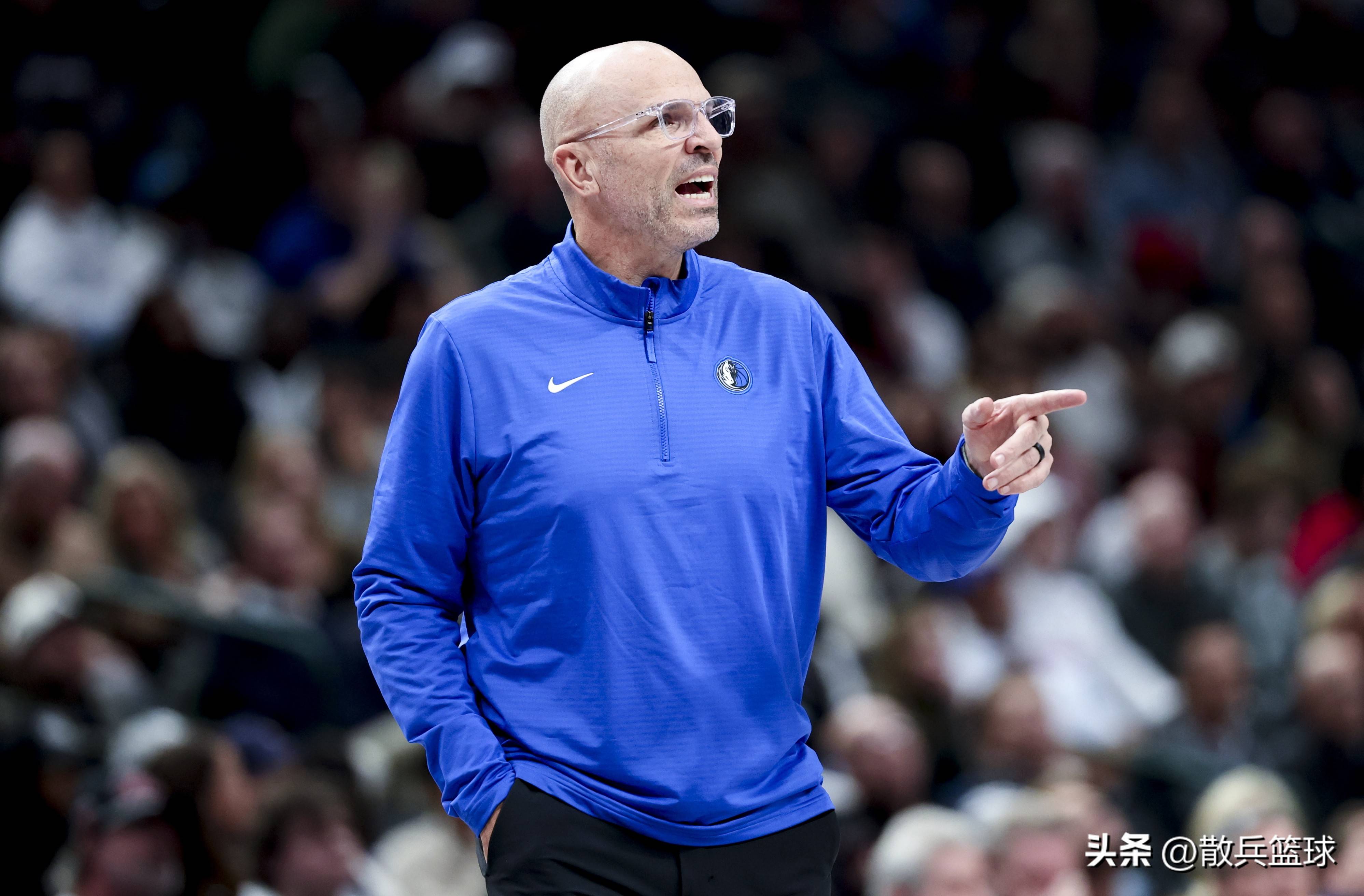 开云中国官网浓眉哥重返赛场，持续失利首场状态出色，澳大利亚队观众沸腾！的简单介绍