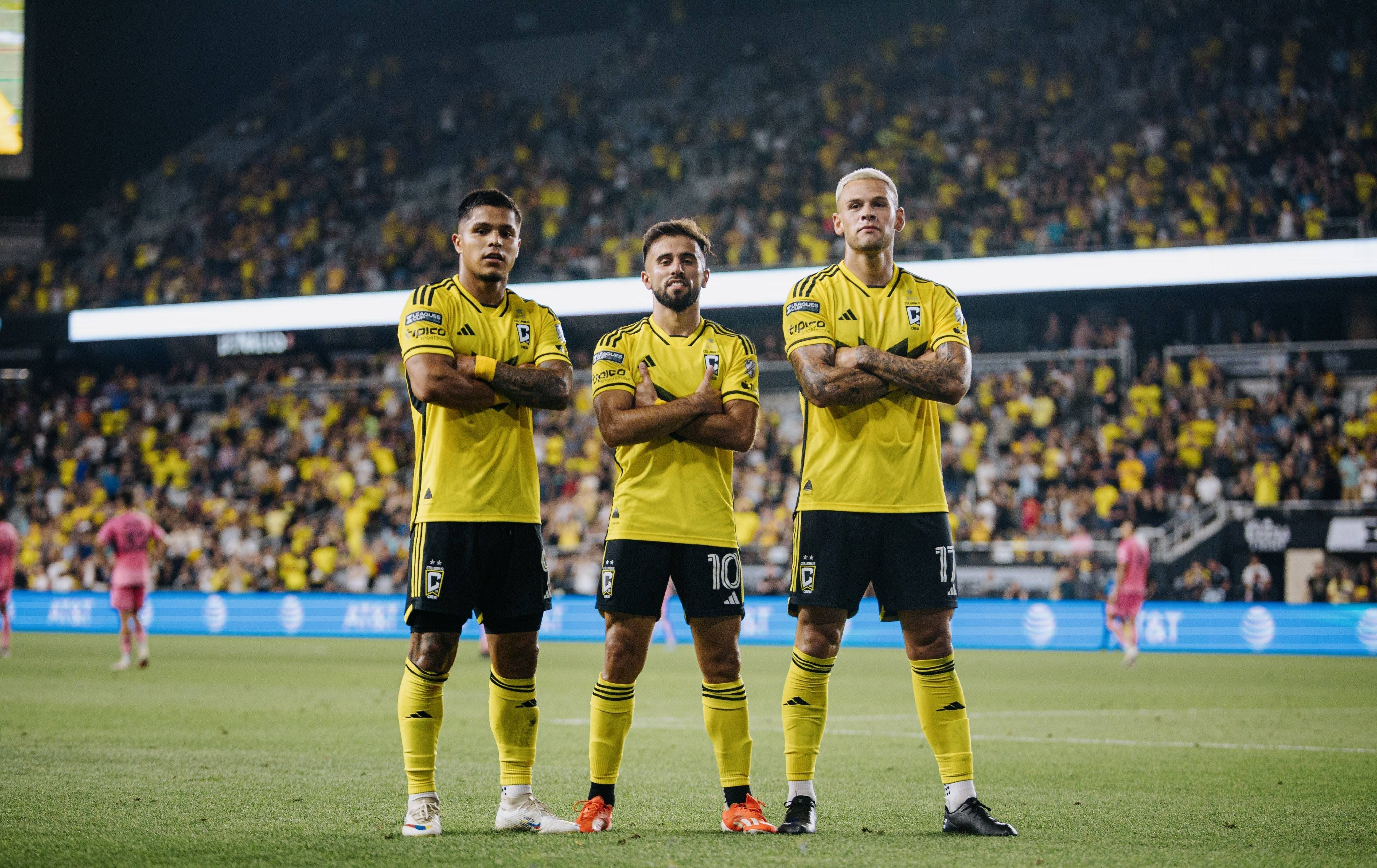 关键时刻亚冠焦点战，奥兰多魔术刷新队史纪录，球迷炸锅，身体对抗强度拉满的简单介绍